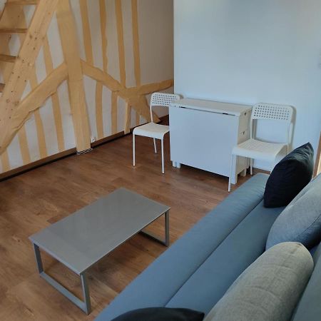 Le Saint Leonard...Il Est Orange Apartment Honfleur Bagian luar foto